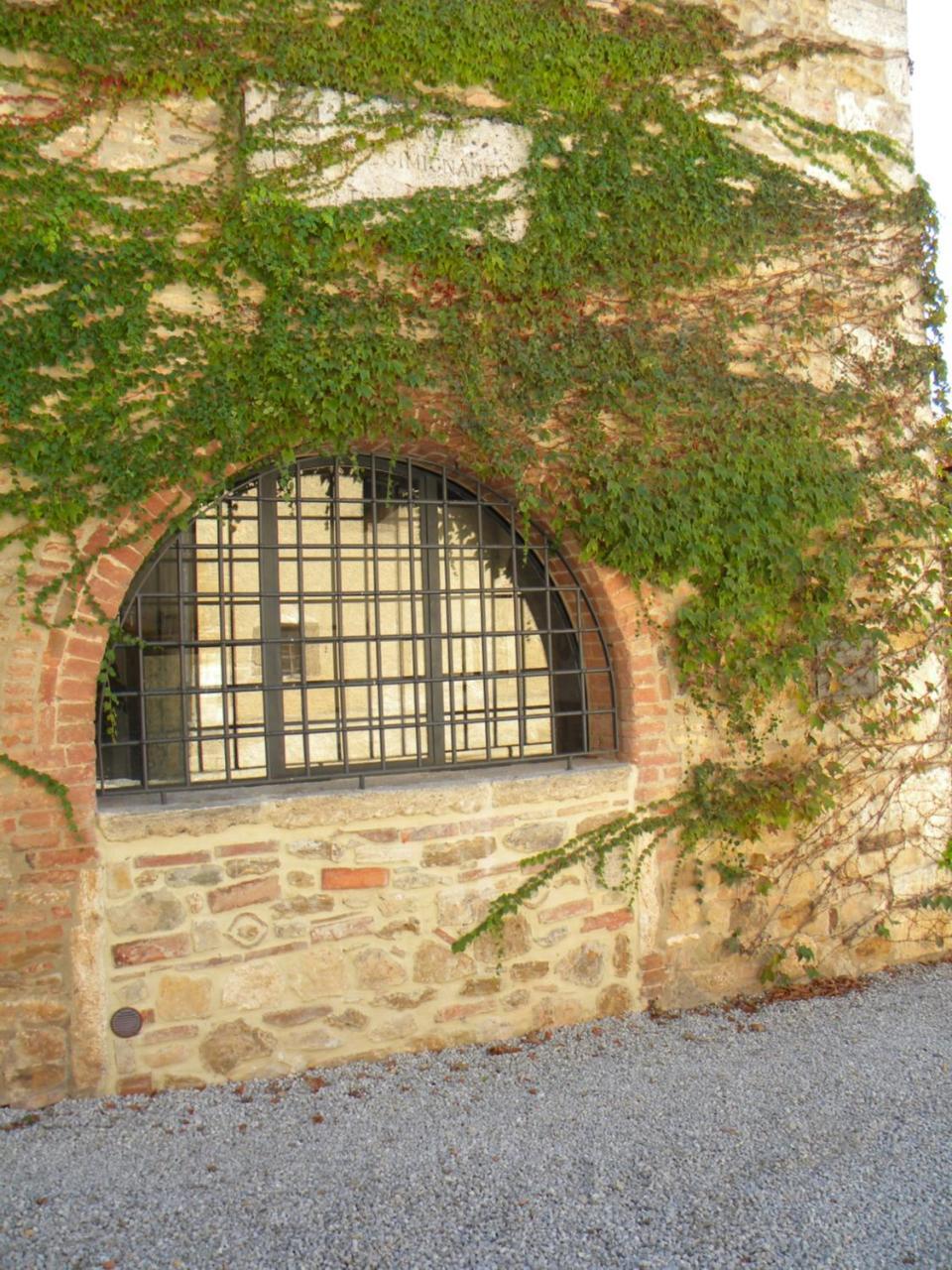 Agriturismo Tenuta Il Tasso Rapolano Terme Exterior foto